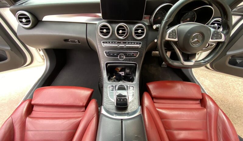 
								Mercedes C250 W205 full									