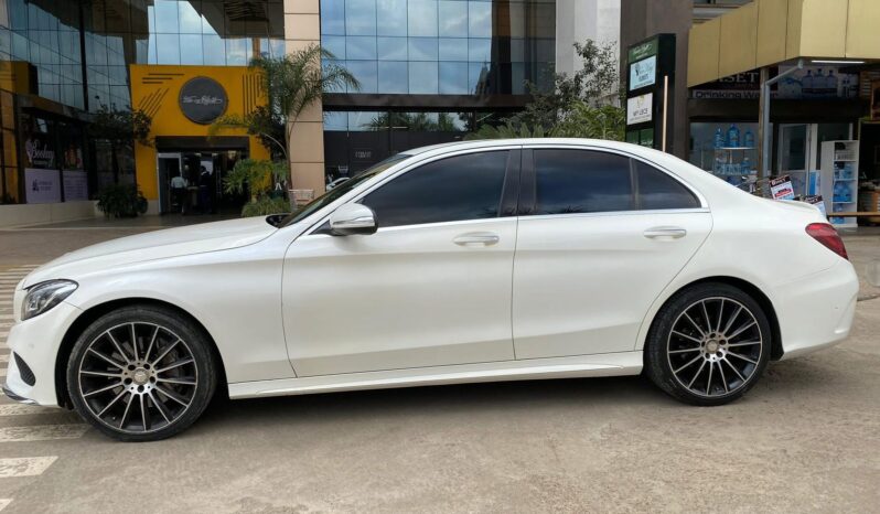 
								Mercedes C250 W205 full									