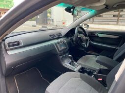 
										Volkswagen Passat full									